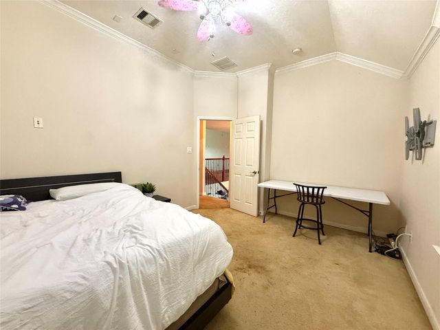 815 Arlington Pointe Drive, League City, TX 77573