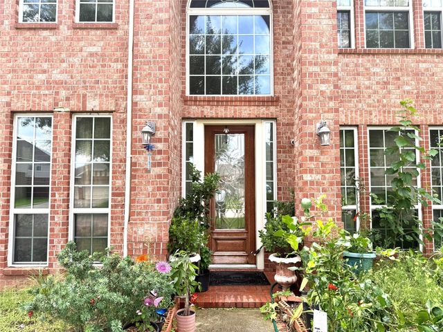 815 Arlington Pointe Drive, League City, TX 77573