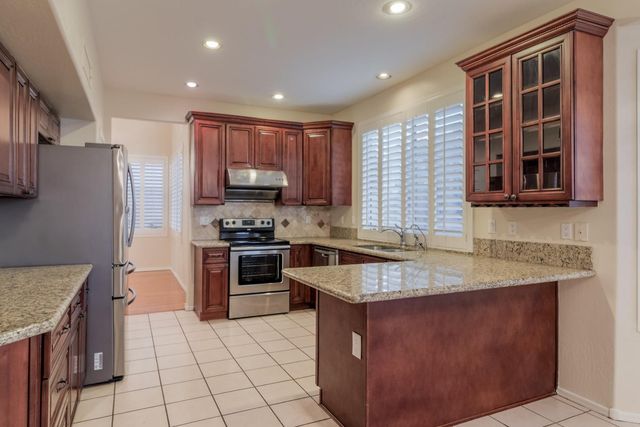 6200 W Shannon Street, Chandler, AZ 85226