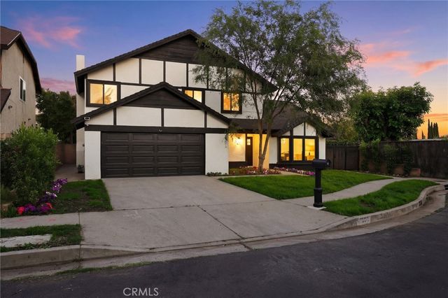 10526 Balcom St, Granada Hills, CA 91344