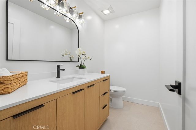 10526 Balcom St, Granada Hills, CA 91344