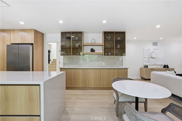 10526 Balcom St, Granada Hills, CA 91344