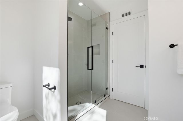 10526 Balcom St, Granada Hills, CA 91344