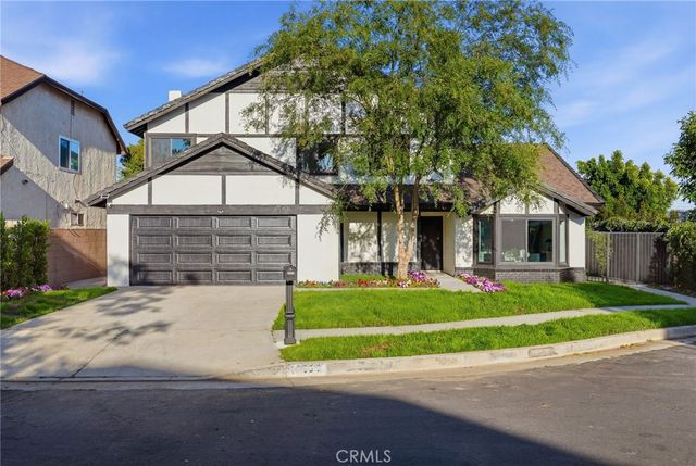 10526 Balcom St, Granada Hills, CA 91344