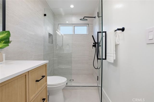 10526 Balcom St, Granada Hills, CA 91344