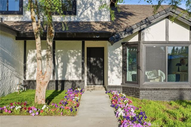 10526 Balcom St, Granada Hills, CA 91344