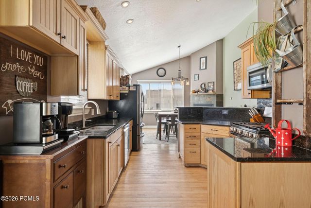 263 W 360 N, Kamas, UT 84036