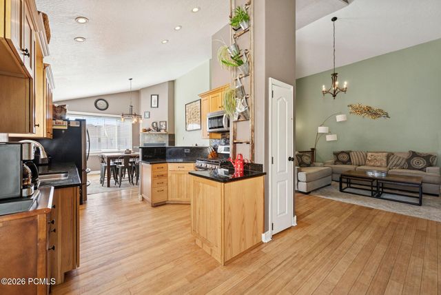 263 W 360 N, Kamas, UT 84036