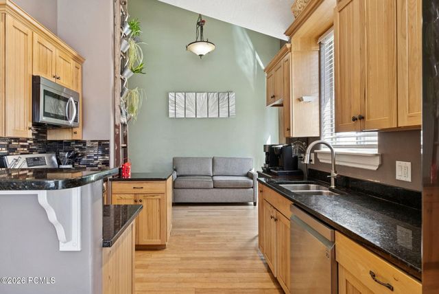 263 W 360 N, Kamas, UT 84036