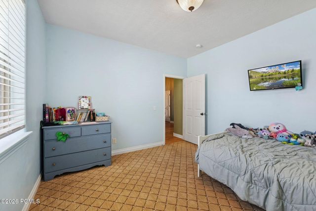 263 W 360 N, Kamas, UT 84036