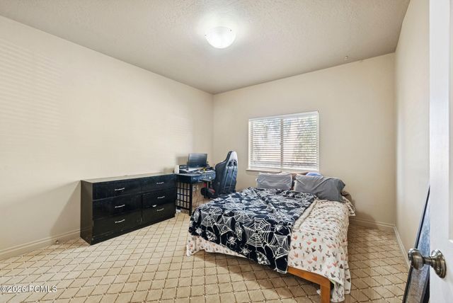 263 W 360 N, Kamas, UT 84036