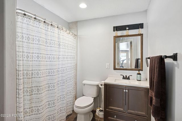 263 W 360 N, Kamas, UT 84036