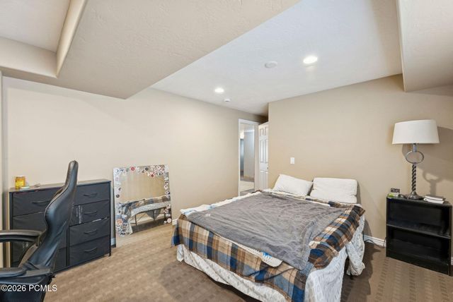 263 W 360 N, Kamas, UT 84036