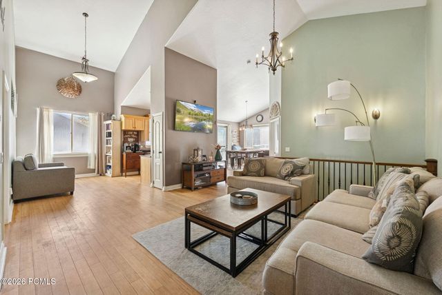 263 W 360 N, Kamas, UT 84036