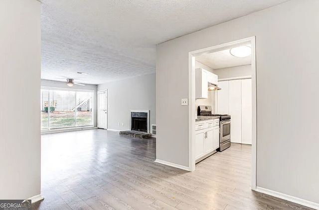 1173 N Hariston Road 2802, Stone Mountain, GA 30083