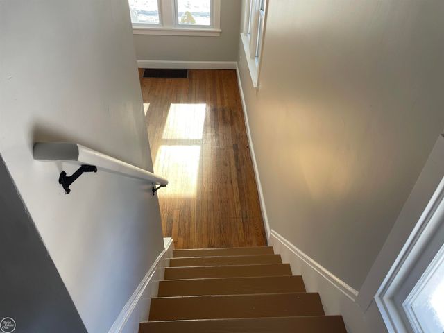 1133 Chestnut Street, Port Huron, MI 48060