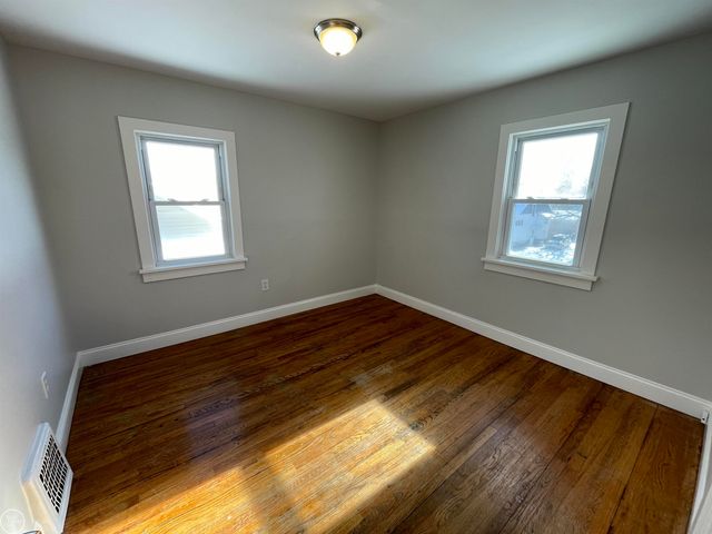 1133 Chestnut Street, Port Huron, MI 48060