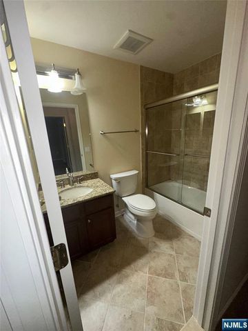 14A Forshee Circle, Montvale, NJ 07645