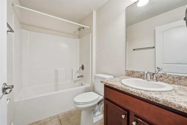 2179 BEXLEY DRIVE, Tavares, FL 32778