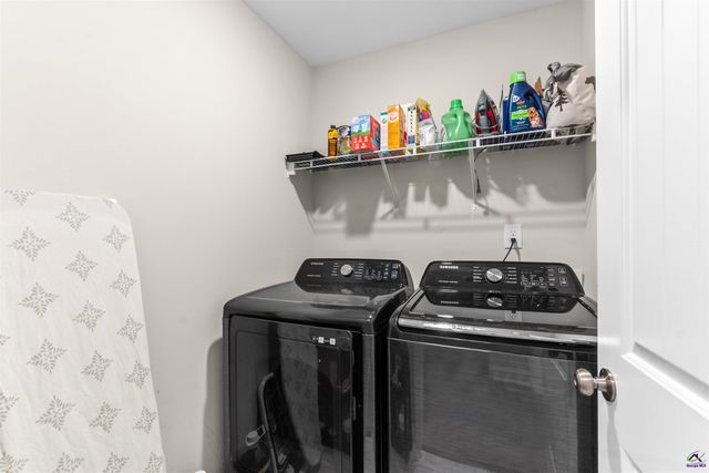 102 Dawson Wyatt Court, Perry, GA 31069