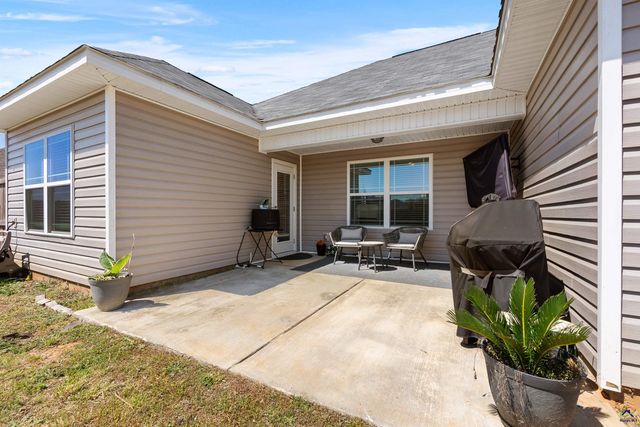 102 Dawson Wyatt Court, Perry, GA 31069