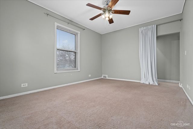 217 Washburn Street UPPER, Elgin, IL 60123