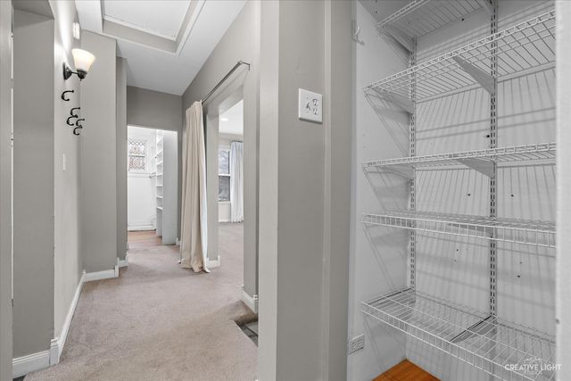 217 Washburn Street UPPER, Elgin, IL 60123