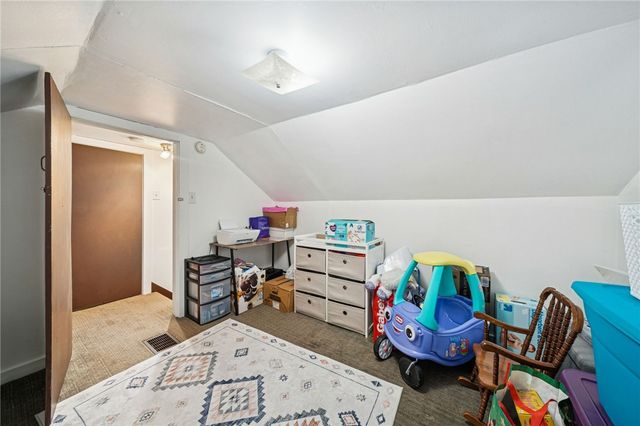 725 3rd Ave, Sutersville, PA 15083