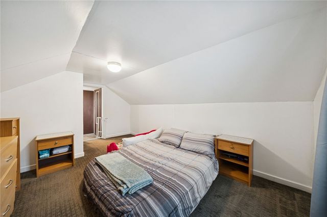 725 3rd Ave, Sutersville, PA 15083