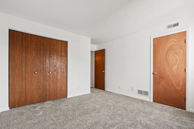 12 Woodland Hills Drive, 6, Southgate, KY 41071