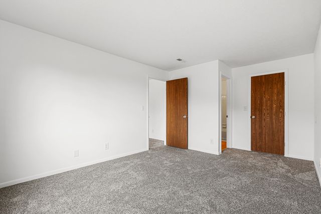 12 Woodland Hills Drive, 6, Southgate, KY 41071