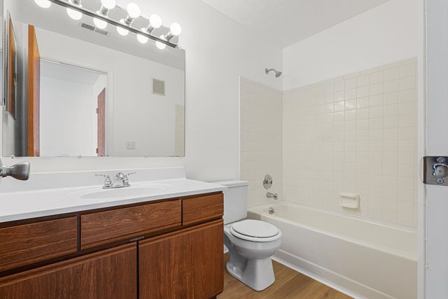 12 Woodland Hills Drive, 6, Southgate, KY 41071