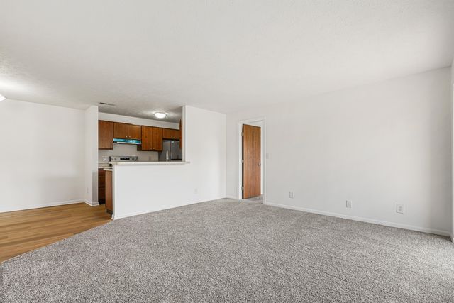 12 Woodland Hills Drive, 6, Southgate, KY 41071