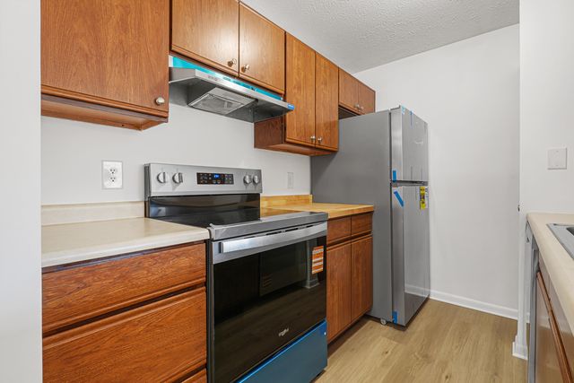 12 Woodland Hills Drive, 6, Southgate, KY 41071