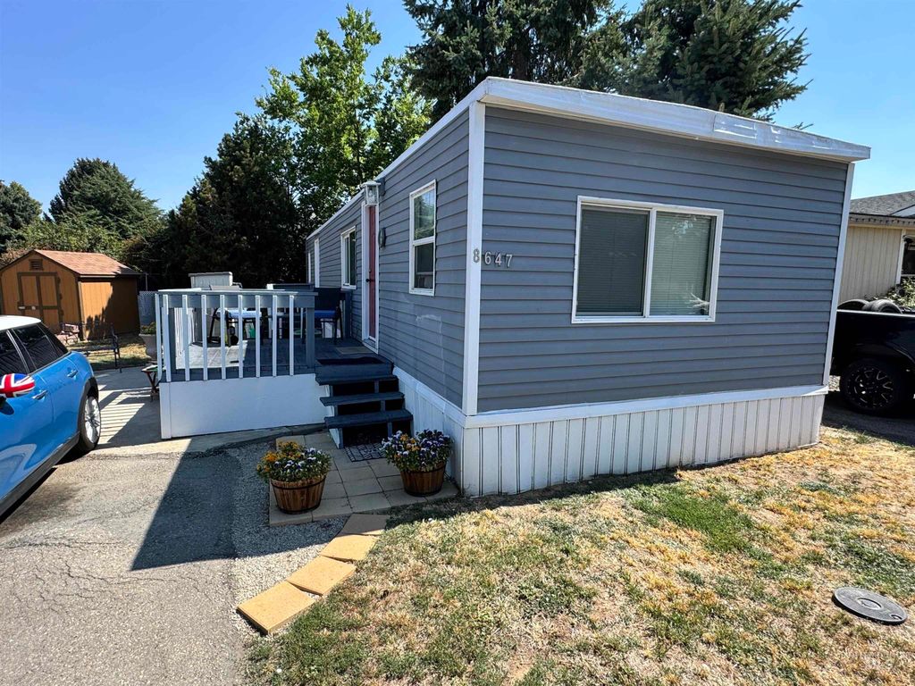 8647 W Antelope Ln., Boise, ID 83704 photo 3