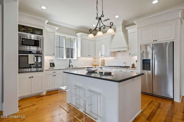 707 Arbor Run, Brandon, MS 39047