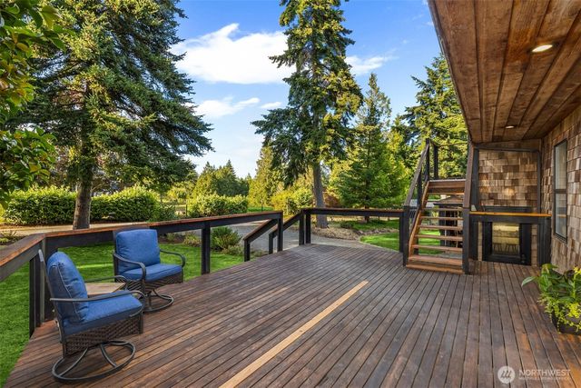5250 NE See Forever Lane, Poulsbo, WA 98370