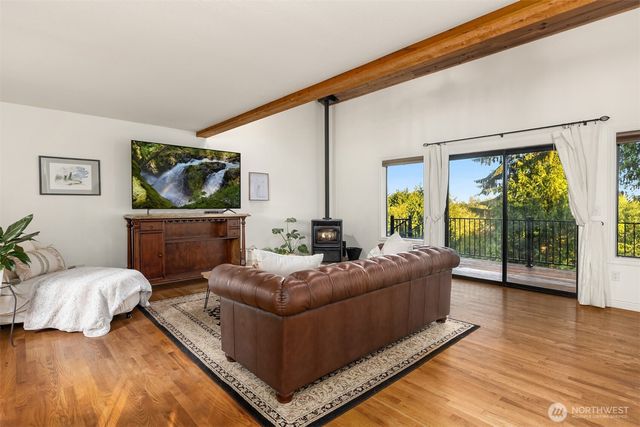5250 NE See Forever Lane, Poulsbo, WA 98370