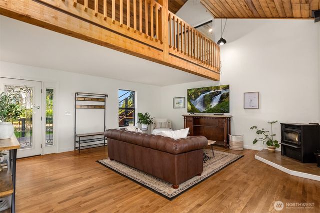 5250 NE See Forever Lane, Poulsbo, WA 98370