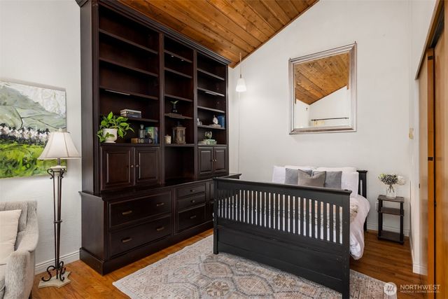 5250 NE See Forever Lane, Poulsbo, WA 98370