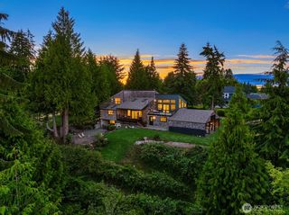 5250 NE See Forever Lane, Poulsbo, WA 98370