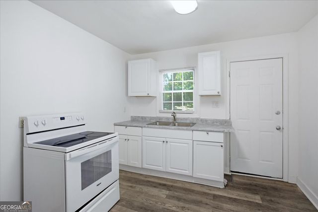 1386 Bryan Avenue, East Point, GA 30344