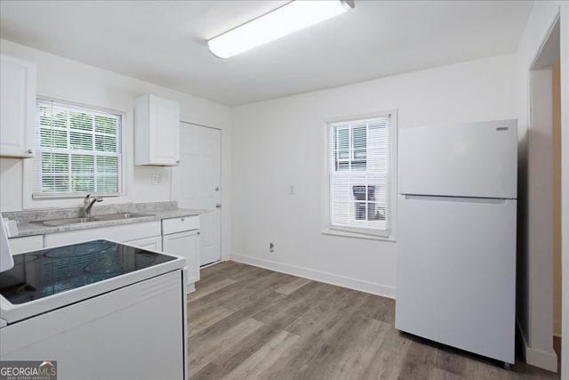 1386 Bryan Avenue, East Point, GA 30344