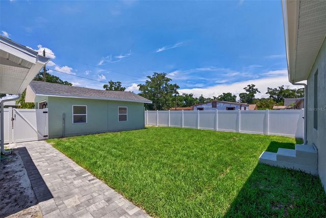 5217 18TH AVENUE S, Gulfport, FL 33707