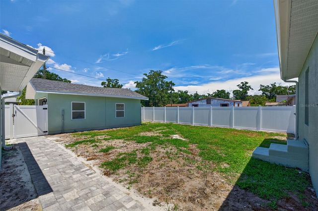 5217 18TH AVENUE S, Gulfport, FL 33707