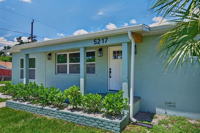 5217 18TH AVENUE S, Gulfport, FL 33707