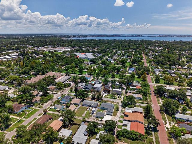 5217 18TH AVENUE S, Gulfport, FL 33707