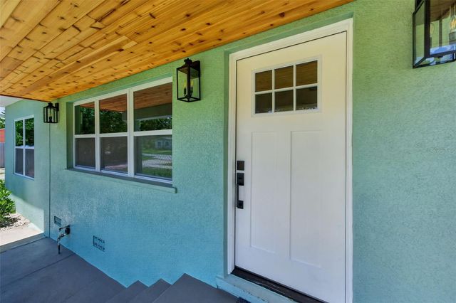 5217 18TH AVENUE S, Gulfport, FL 33707