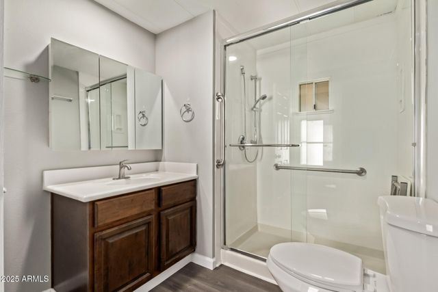 303 S Recker Road 200, Mesa, AZ 85206