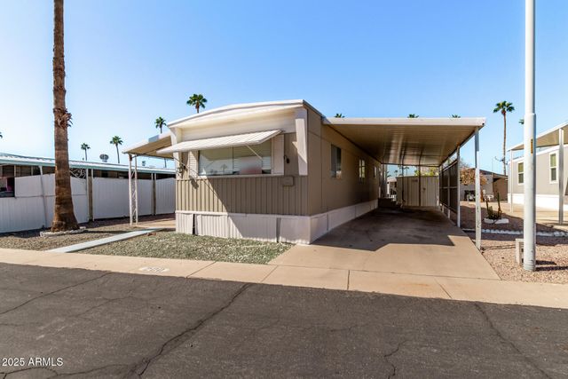 303 S Recker Road 200, Mesa, AZ 85206